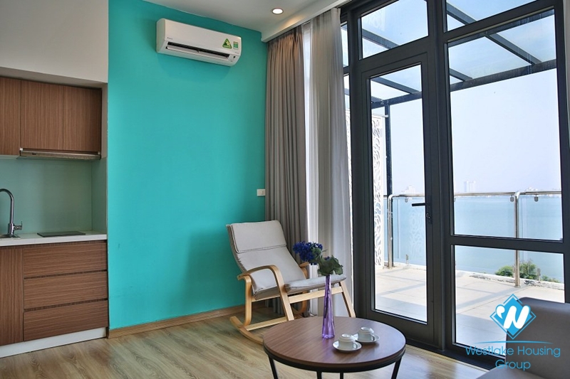 Lovely lakeview studio with big balcony for rent in Tay Ho