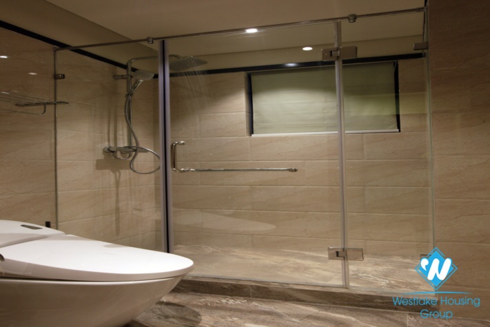  A Lovely Spacious one bedroom apartment with big balcony for rent in Tay Ho