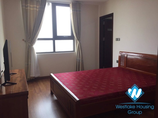An affordable 3 bedroom apartment for rent on Trung Kinh street, Cau Giay