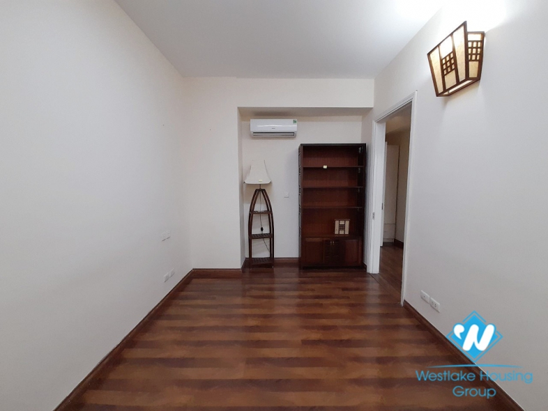 Unfurnished, spacious 4 bedroom apartment for rent in E Tower, Ciputra