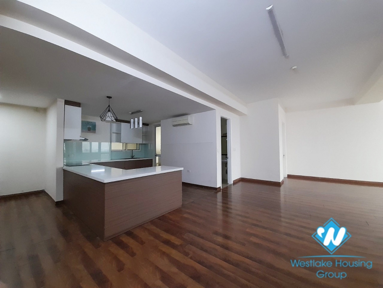 Unfurnished, spacious 4 bedroom apartment for rent in E Tower, Ciputra