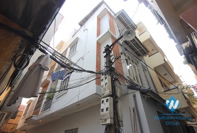 Cosy and affordable house for rent in Tay Ho area, Ha Noi. 