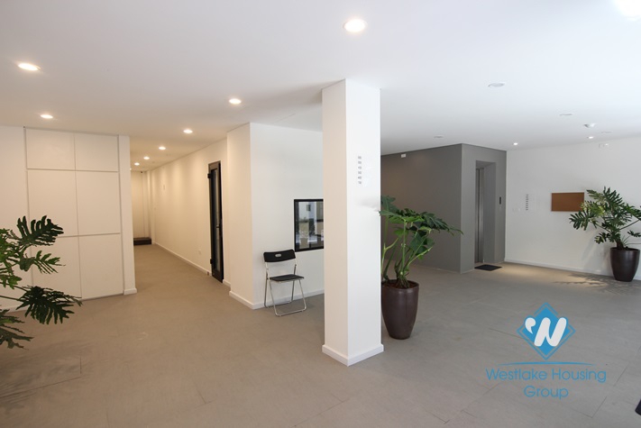 Nice and quiet apartment for rent in Tay Ho, Ha Noi