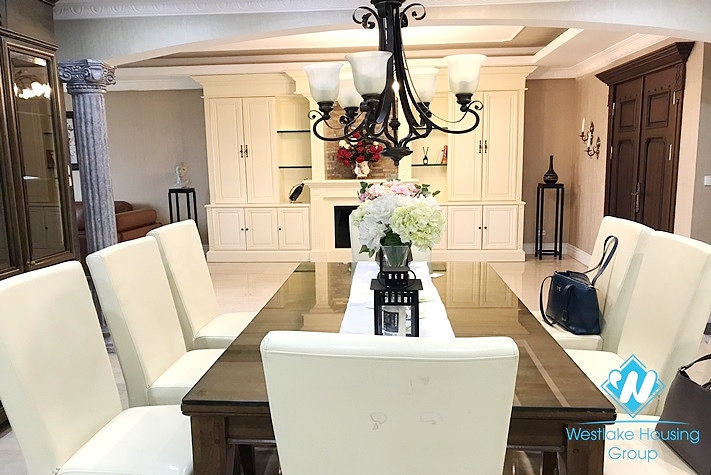 A classic 4 bedroom apartment for rent in Ciputra Compound. 