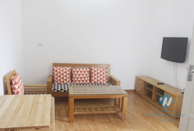 One bedroom apartment in Hoang Hoa Tham street, Ba Dinh district, Hanoi