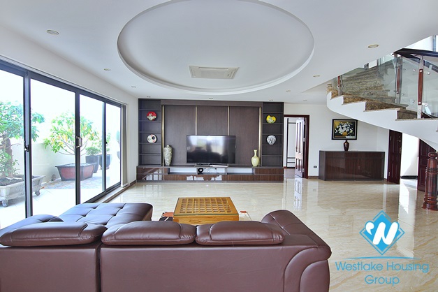 Skyview duplex apartment to rent in Tay Ho, Hanoi.