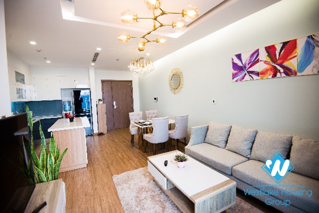 A cheerful, bright 2 bedroom apartment for rent in Vinhomes Metropolis