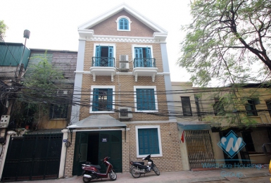 Lake side house with beautiful lake view for rent in Truc Bach, Ba Dinh, Hanoi