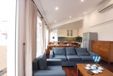 Tay Ho lovely penthouse for rent with lots of windows and natural light