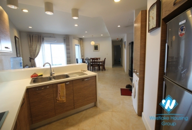A nice apartment with 2 bedrooms for rent in Golden West Lake