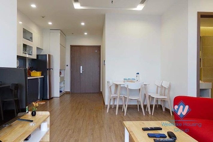 A nice 2 bedroom apartment for rent in Vinhome Metropolis