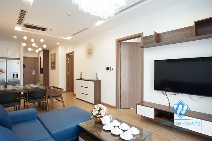 Beautiful 2 bedroom apartment for rent in Vinhome Metropolis