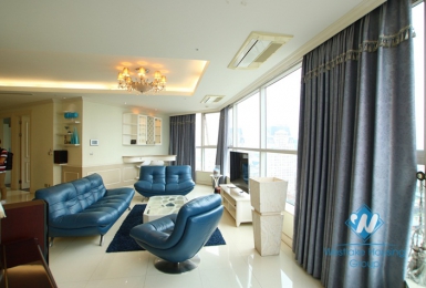 A spacious 4 bedroom apartment for rent in Keangnam Tower