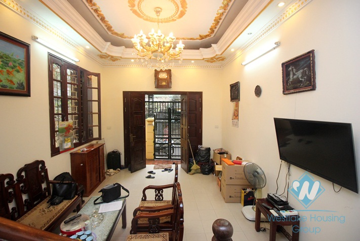 A good price house for rent in Dong da, Ha noi