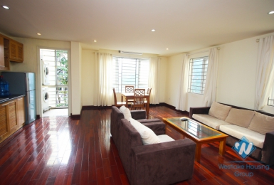 Brightly 2 bedroom apartment for rent in Ba Dinh, Ha Noi