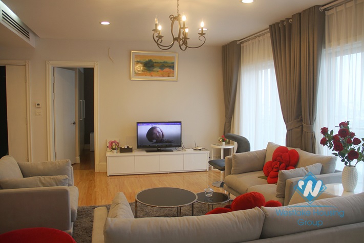 Three bedrooms apartment for rent in Golden Westlake, Ba Dinh district, Ha Noi