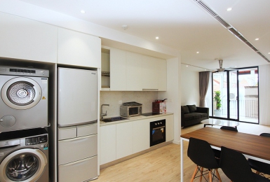 A brand new and modern 2 bedroom apartment for rent in To ngoc van, Tay ho