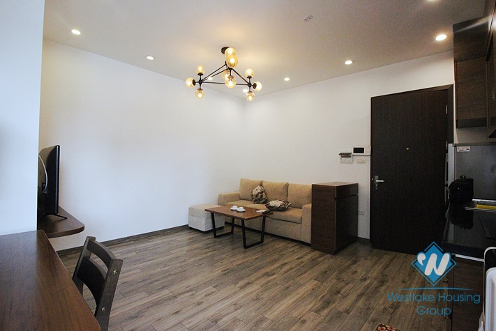 A newly 1 bedroom apartment for rent in Tran Quoc Hoan, Cau Giay