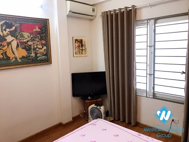 A cheap 3 bedroom house for rent in Hoang hoa tham, Ba dinh