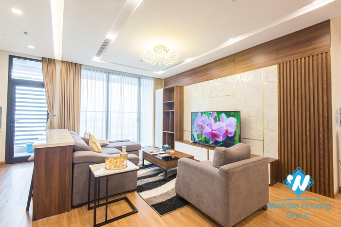 A beautiful 4 bedroom apartment for rent in Vinhome Metropolis, Ba dinh, Hanoi