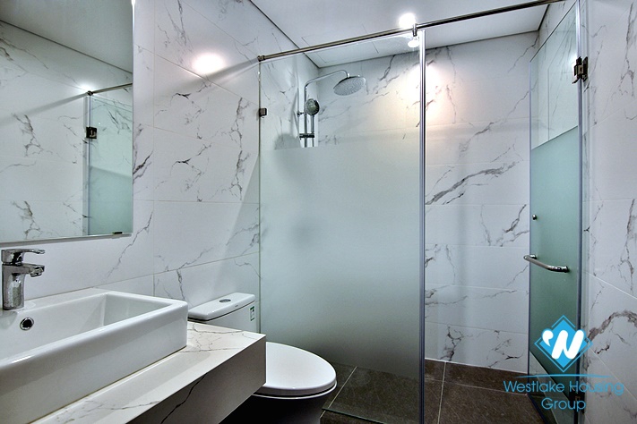 Brand new modern two bedroom apartment for rent on Tu Hoa 