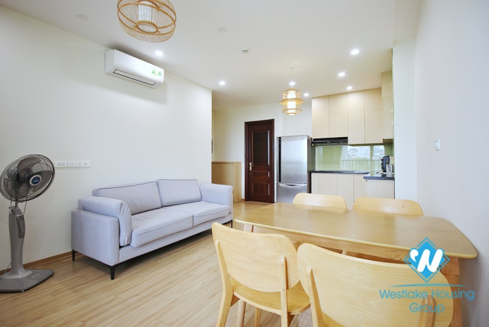 A brand new 1 bedroom apartment with lake view for rent in Quang An, Tay Ho