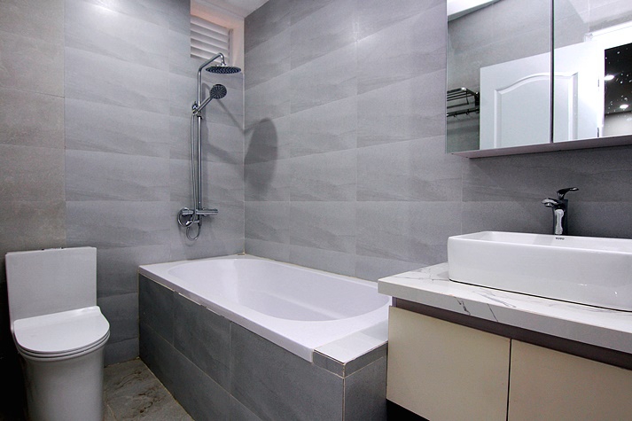 Nice one bedroom apartment for rent on To Ngoc Van 