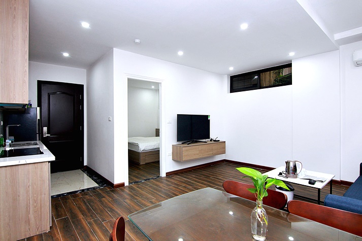 Nice one bedroom apartment for rent on To Ngoc Van 