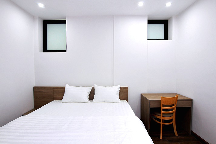 Nice one bedroom apartment for rent on To Ngoc Van 
