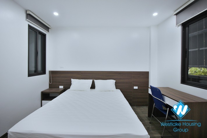 A new modern and good quality apartment for rent in Tay Ho street 