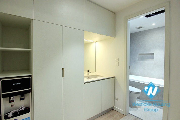 Cozy studio for rent on To Ngoc Van street 