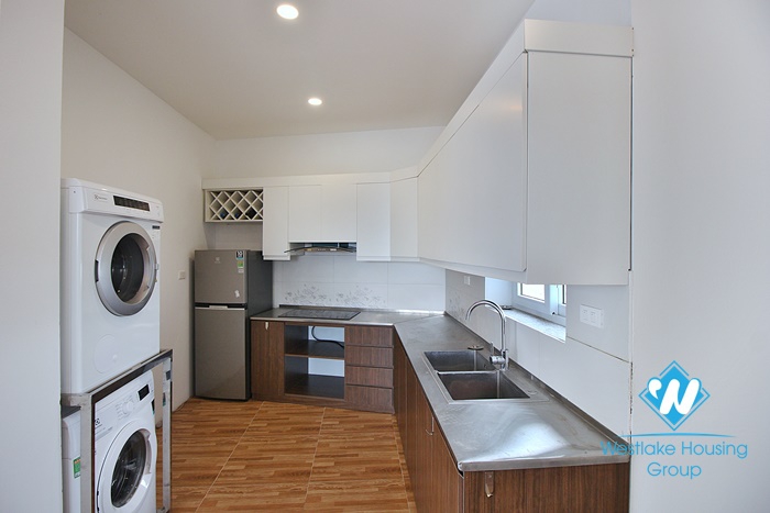 Lake view one bedroom apartment with huge balcony for rent in Dang Thai Mai, Tay Ho