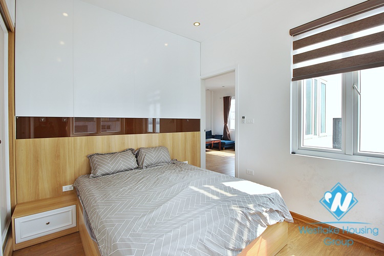 Spacious one bedroom apartment for rent in Tu Hoa street, Tay Ho