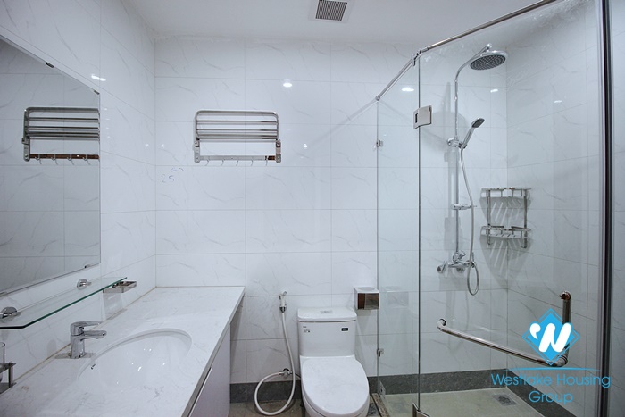 A brand new 2 bedroom apartment for rent in Au co, Tay ho, Hanoi