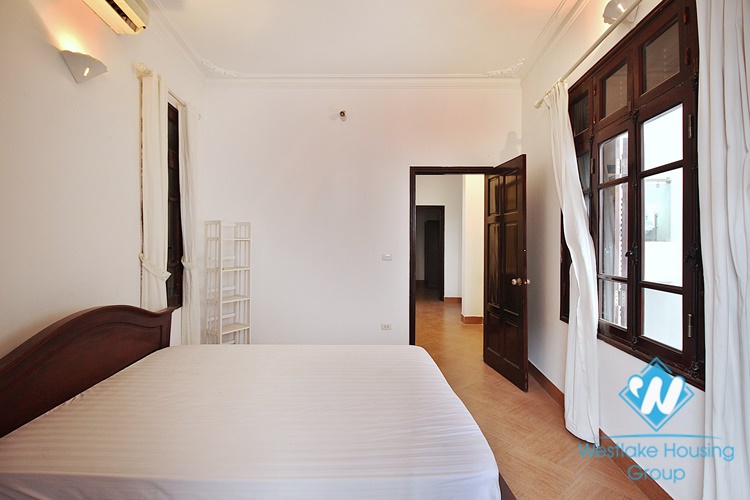 An affordable price 4 bedrooms house for rent in Tu Hoa, Tay Ho
