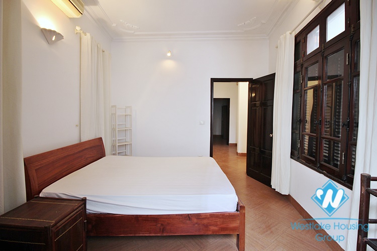 An affordable price 4 bedrooms house for rent in Tu Hoa, Tay Ho