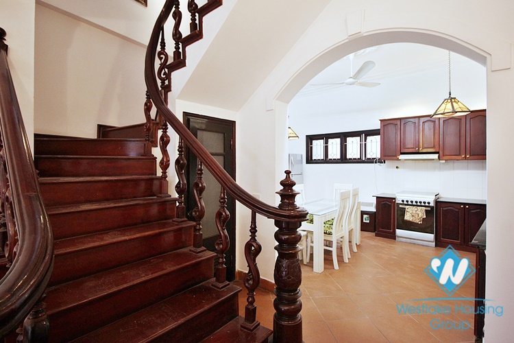 An affordable price 4 bedrooms house for rent in Tu Hoa, Tay Ho