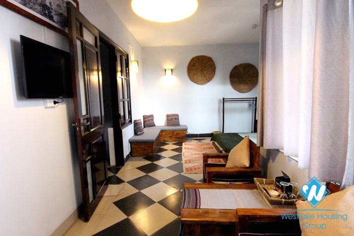 A stylish beautiful studio with lovely balcony for rent in Quang Khanh 