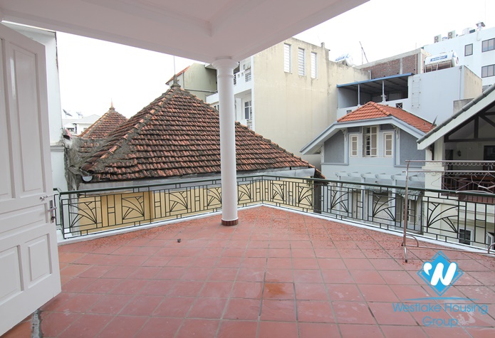 Three bedrooms house in Tu Hoa st, Tay Ho district, Ha Noi