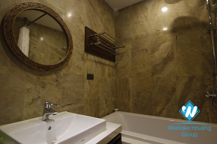 Studio apartment for rent in the center of Hai Ba Trung district next to Vincom Ba Trieu