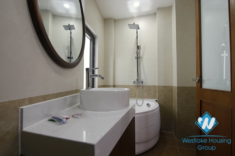 Brand new one bedroom apartment for rent in Dao Tan street, Ba Dinh