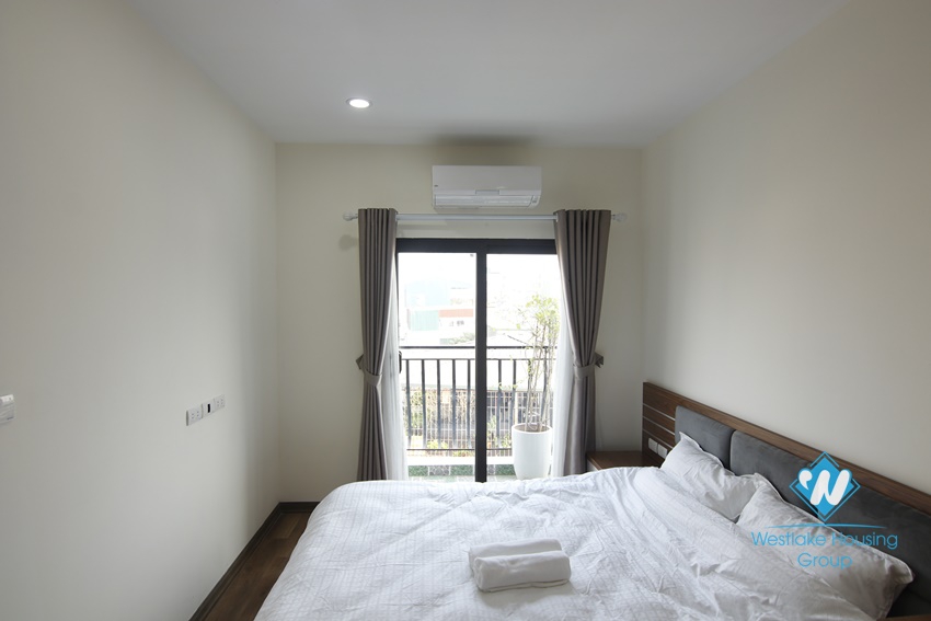 Brand new 2 bedrooms apartment for rent in Dao Tan, Ba Dinh