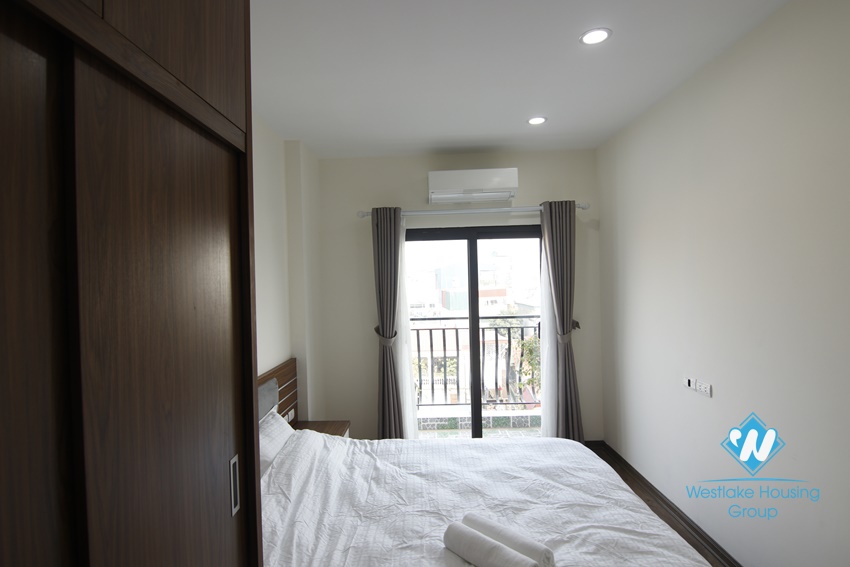 Brand new 2 bedrooms apartment for rent in Dao Tan, Ba Dinh