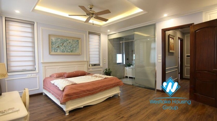 Terraced houses for rent at Vinhome Harmony Long Bien