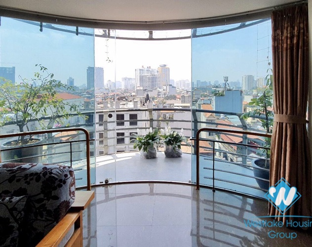 Spacious three bedrooms apartment for rent in Doi Can, Ba Dinh