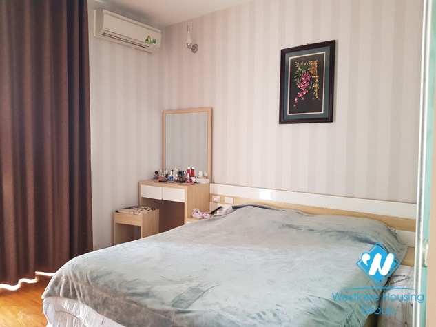 A good price 1 bedroom apartment for rent in Royal city, Thanh Xuan, Hanoi