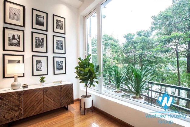 A picturesque 2 bedroom apartment for rent in Truc Bach Island, Ba Dinh