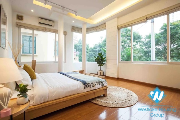 A picturesque 2 bedroom apartment for rent in Truc Bach Island, Ba Dinh