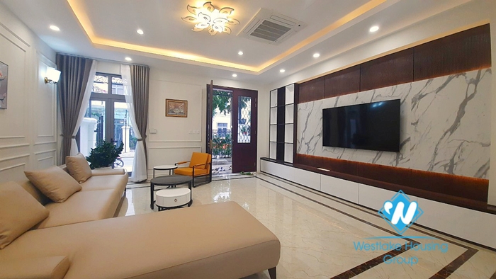 Quality new house for rent in Vinhome Harmony Long Bien