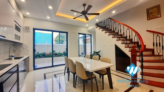 Quality new house for rent in Vinhome Harmony Long Bien